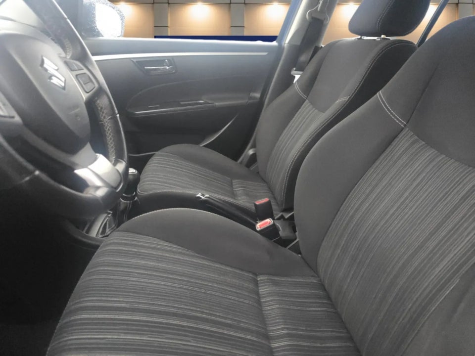 Suzuki Swift 1,2 Dualjet Action 5d