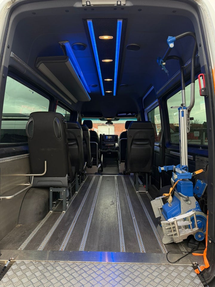 Mercedes Sprinter 316 2,2 CDi A1 Tourer RWD