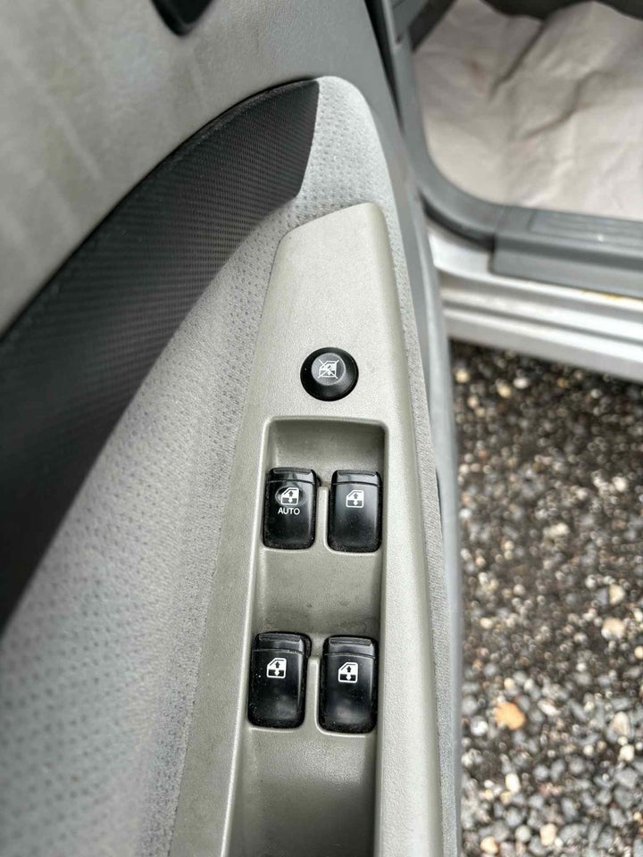 Daewoo Nubira 1,6 SX 4d