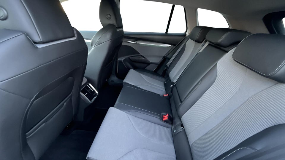 Skoda Enyaq 60 iV 5d