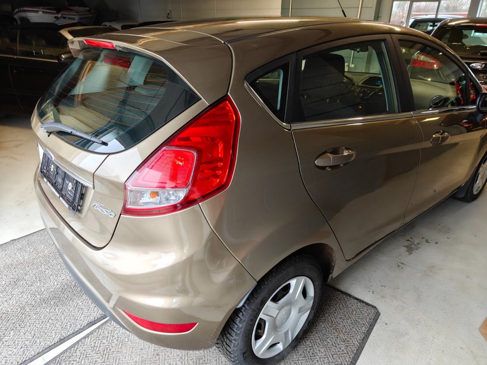 Ford Fiesta 1,0 SCTi 100 Titanium 5d