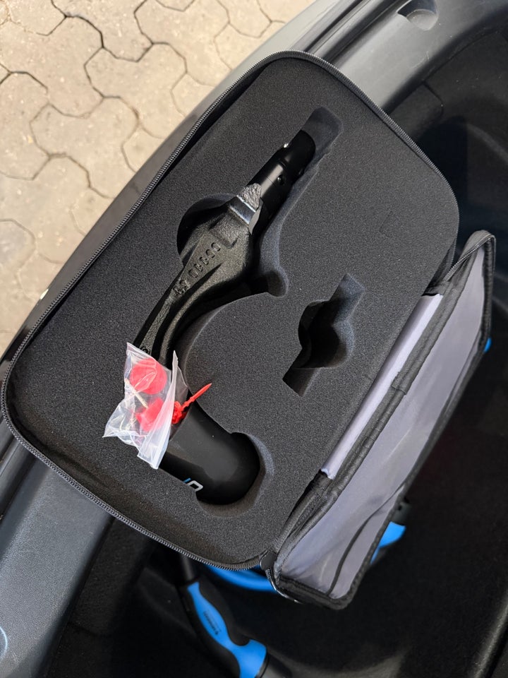 Tesla Model Y Long Range RWD 5d