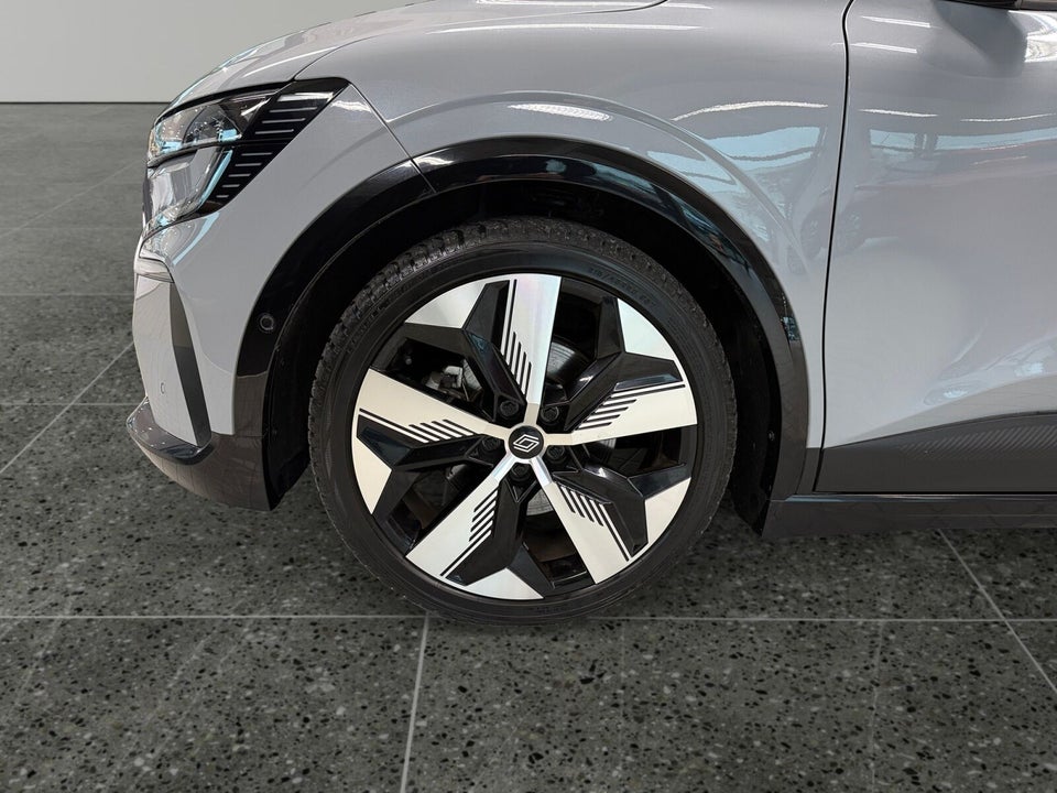 Renault Megane E-Tech 60 Techno 5d