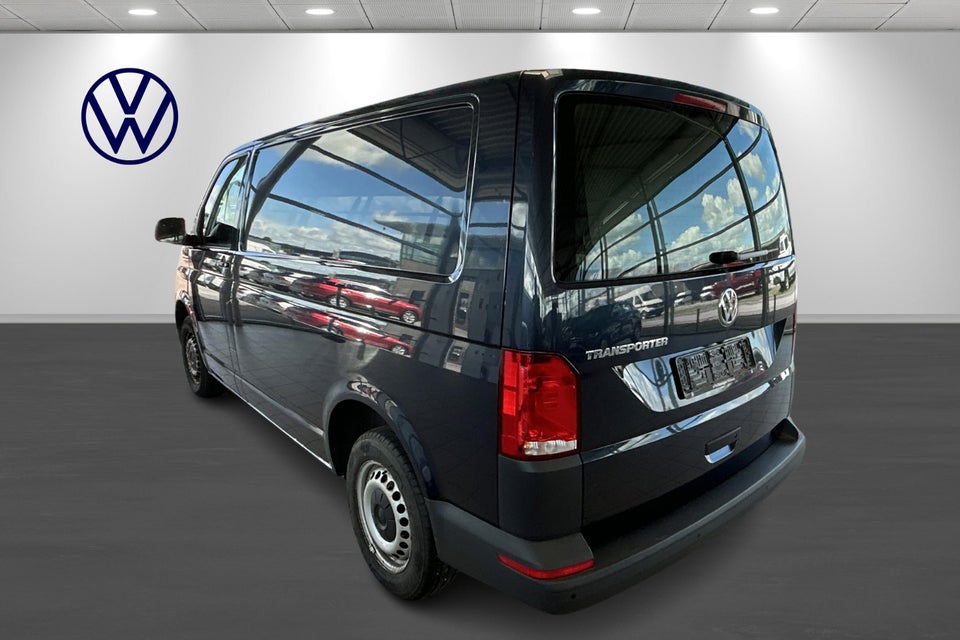 VW Transporter 2,0 TDi 150 Kassevogn kort