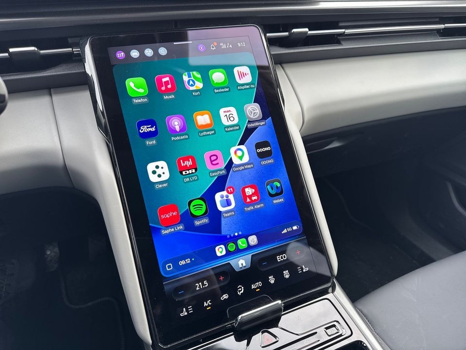 Ford Explorer 79 Select Extended Range AWD 5d