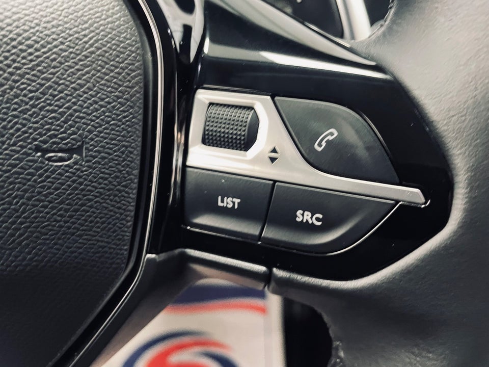 Peugeot 2008 1,2 PureTech 130 Allure Pack EAT8 5d