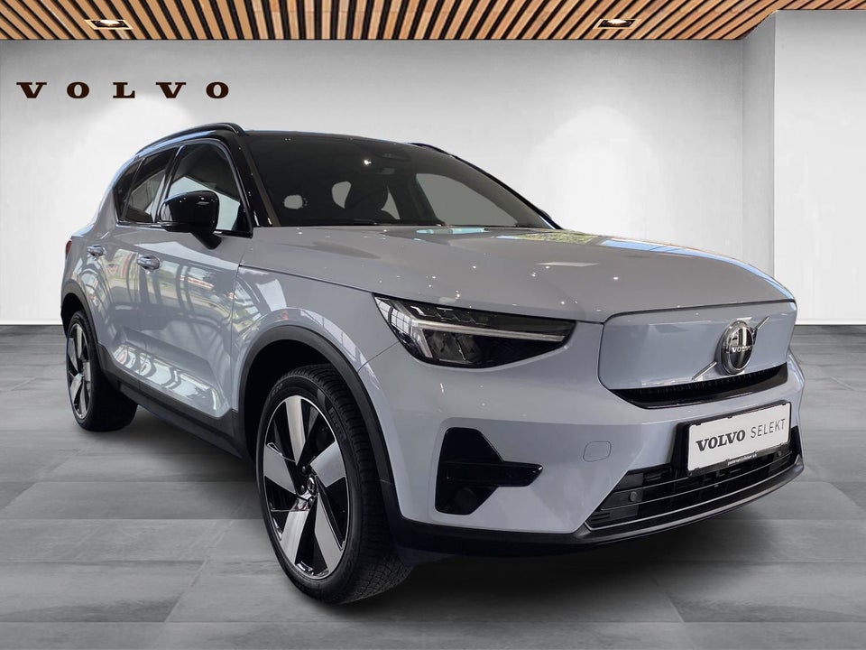 Volvo XC40 ReCharge Extended Range Plus 5d