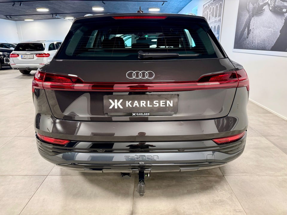 Audi Q8 e-tron 50 S-line quattro 5d