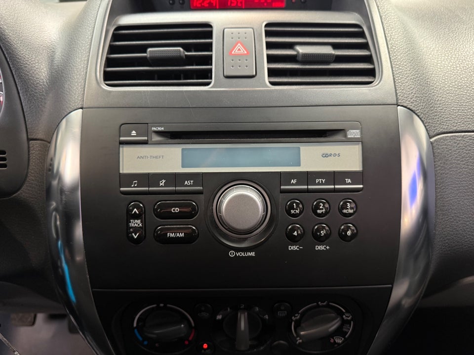 Suzuki SX4 1,6 GL-A 5d