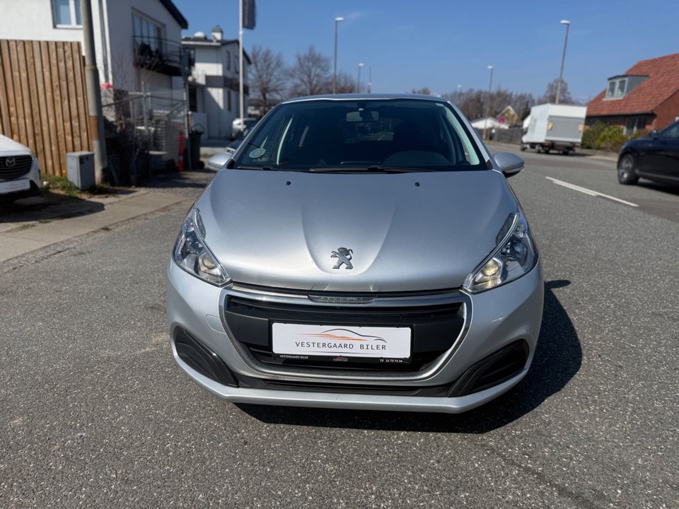 Peugeot 208 1,6 BlueHDi 100 Active 5d