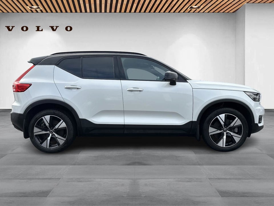 Volvo XC40 P8 ReCharge Twin Pro 5d