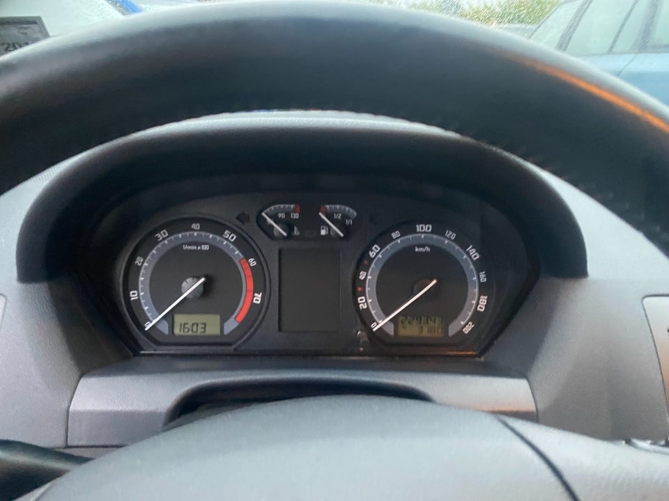 Skoda Fabia 1,2 12V Ambiente 5d