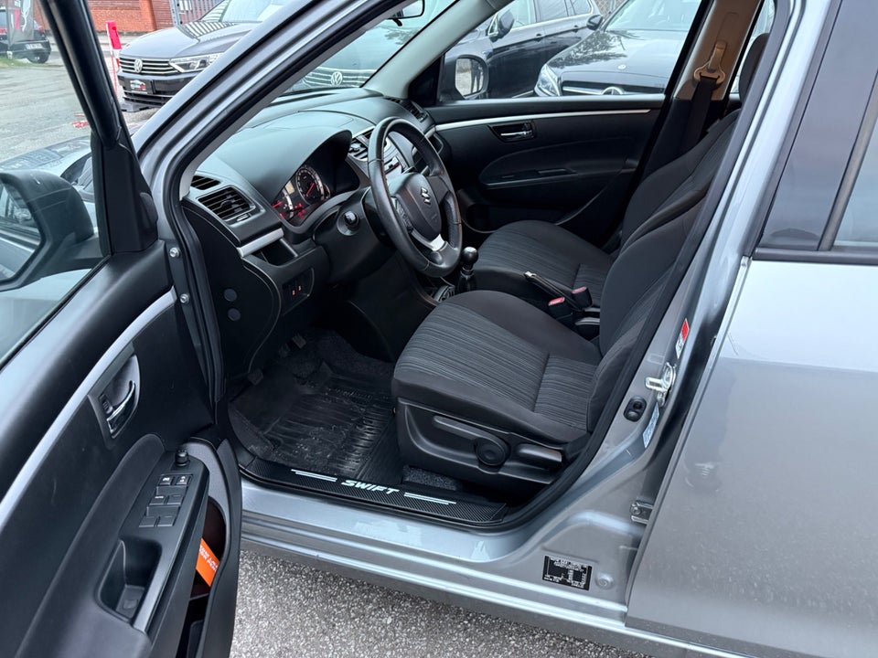 Suzuki Swift 1,2 Dualjet 5d