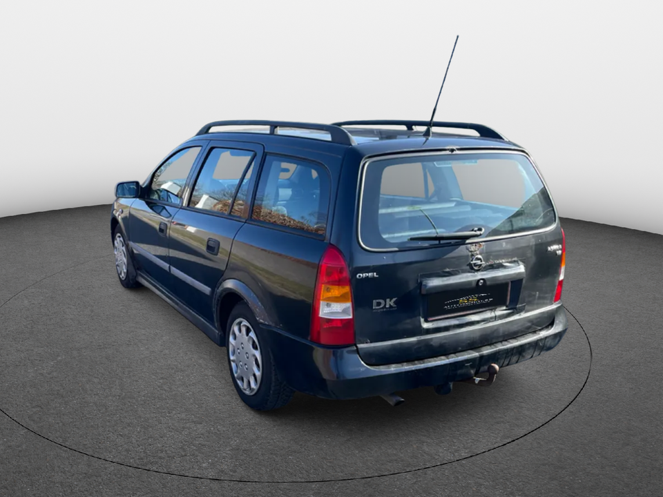 Opel Astra 1,6 8V CDX stc. 5d