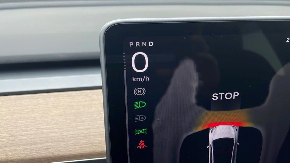 Tesla Model Y Long Range AWD 5d
