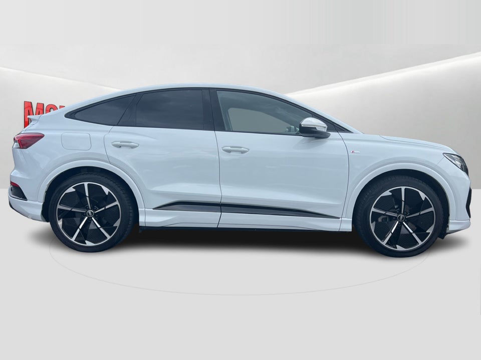 Audi Q4 e-tron 40 S-line Sportback 5d