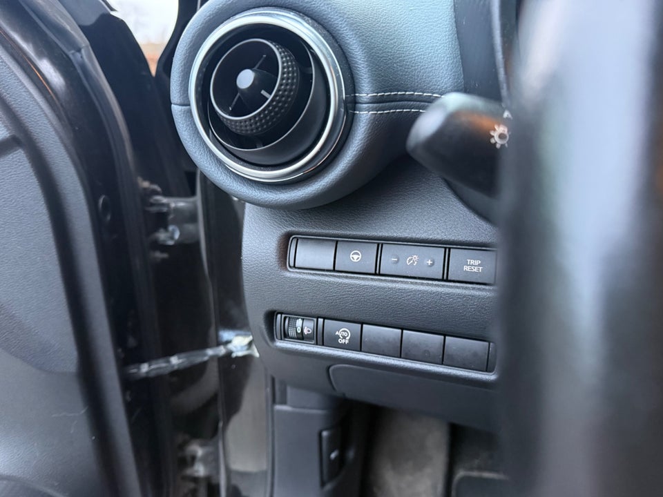 Nissan Juke 1,0 Dig-T 117 Tekna DCT 5d