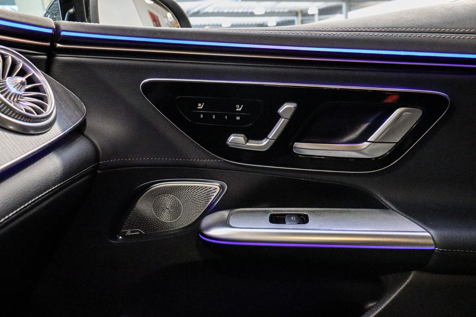 Mercedes EQE350 AMG Line 4d