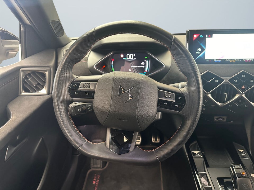 DS DS 3 CrossBack 50 E-Tense Performance Line 5d