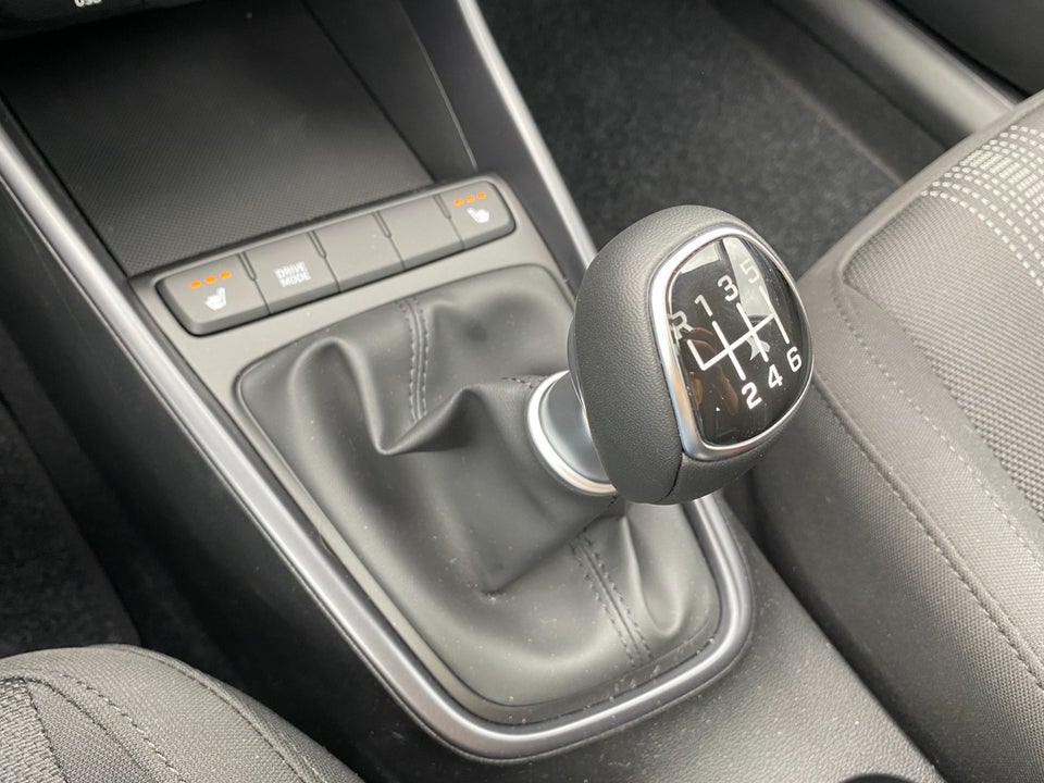 Hyundai i20 1,0 T-GDi Essential 5d