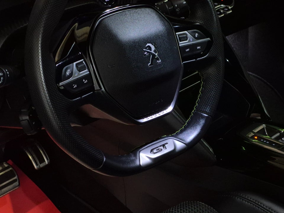 Peugeot e-208 50 GT Pack 5d