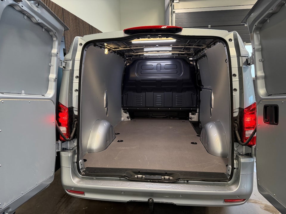 Mercedes Vito 119 2,0 CDi A2 Kassevogn SELECT aut. RWD