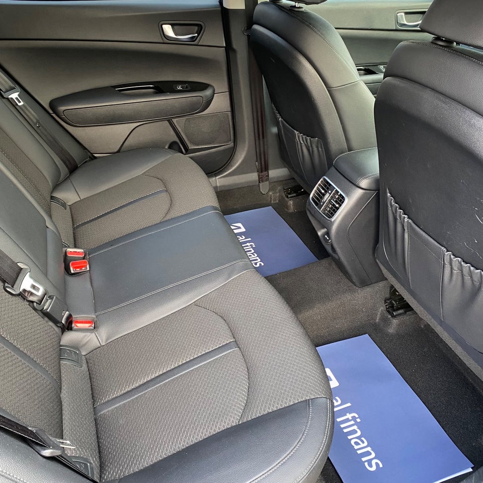 Kia Optima 2,0 PHEV SW aut. 5d