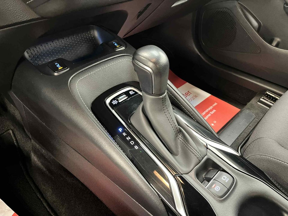 Toyota Corolla 1,8 Hybrid Active Smart Touring Sports MDS 5d