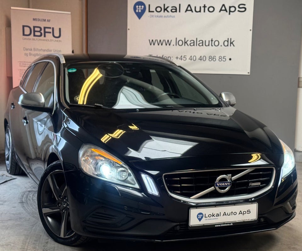 Volvo V60 2,4 D5 215 R-Design aut. AWD 5d