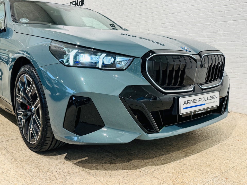 BMW i5 xDrive40 Touring Fully Charged 5d