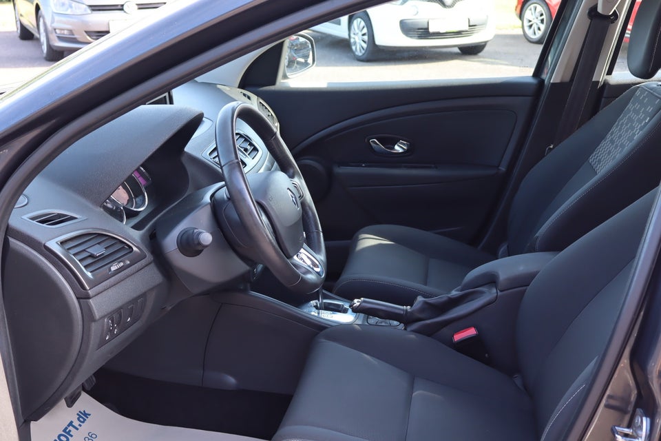 Renault Megane III 1,5 dCi 110 Expression Sport Tourer aut. 5d