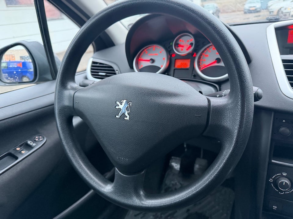 Peugeot 207 1,6 HDi 90 Comfort+ 5d