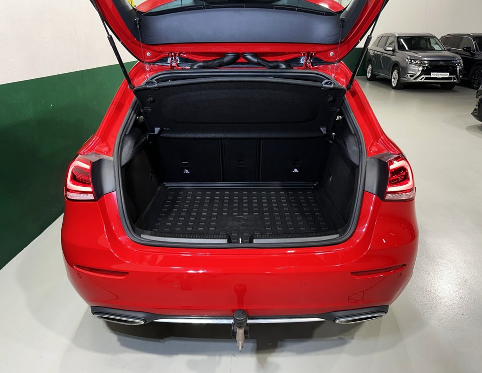 Mercedes A200 1,3 Progressive Line aut. 5d