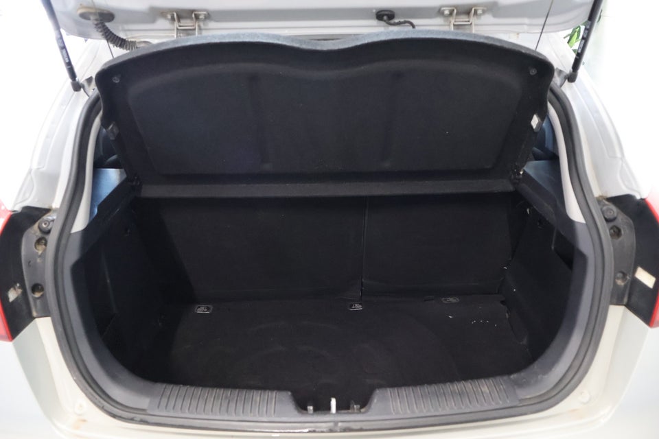 Kia Rio 1,2 CVVT Active 5d