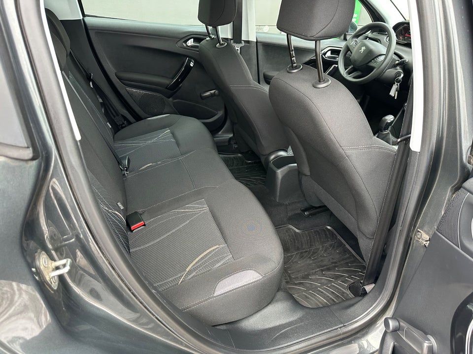 Peugeot 208 1,0 VTi 68 Active 5d