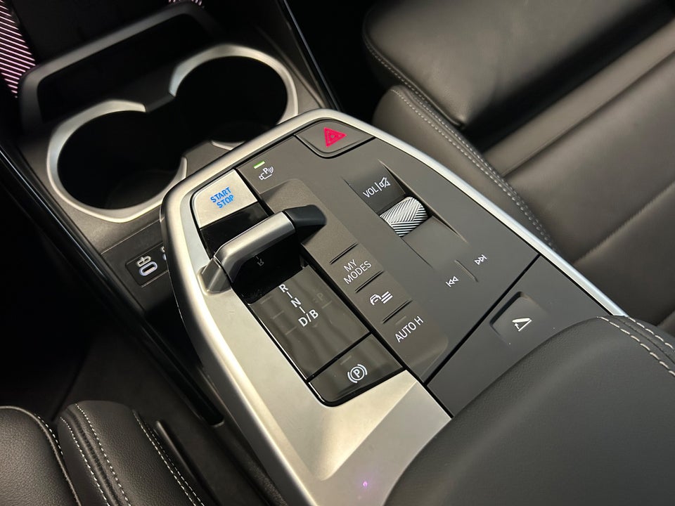 BMW iX2 xDrive30 Fully Charged 5d