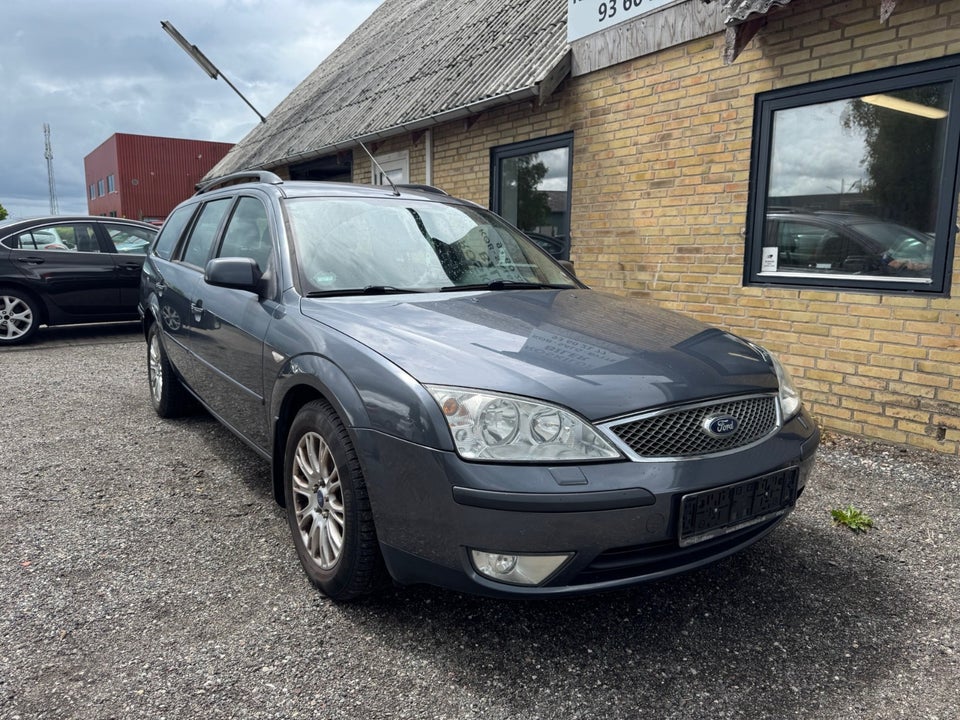 Ford Mondeo 2,0 Ambiente stc. 5d