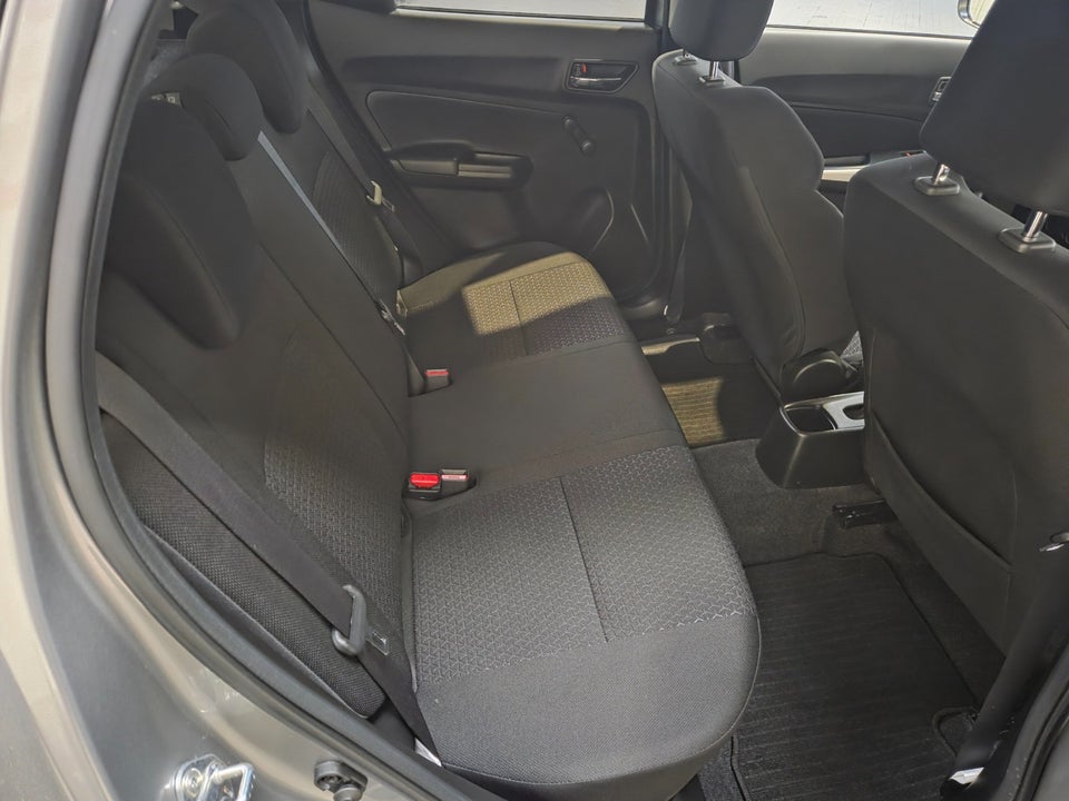 Suzuki Swift 1,2 mHybrid Action 5d