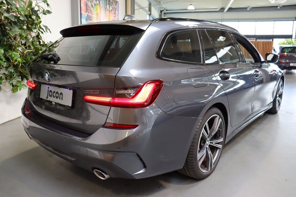 BMW 330e 2,0 Touring M-Sport aut. 5d