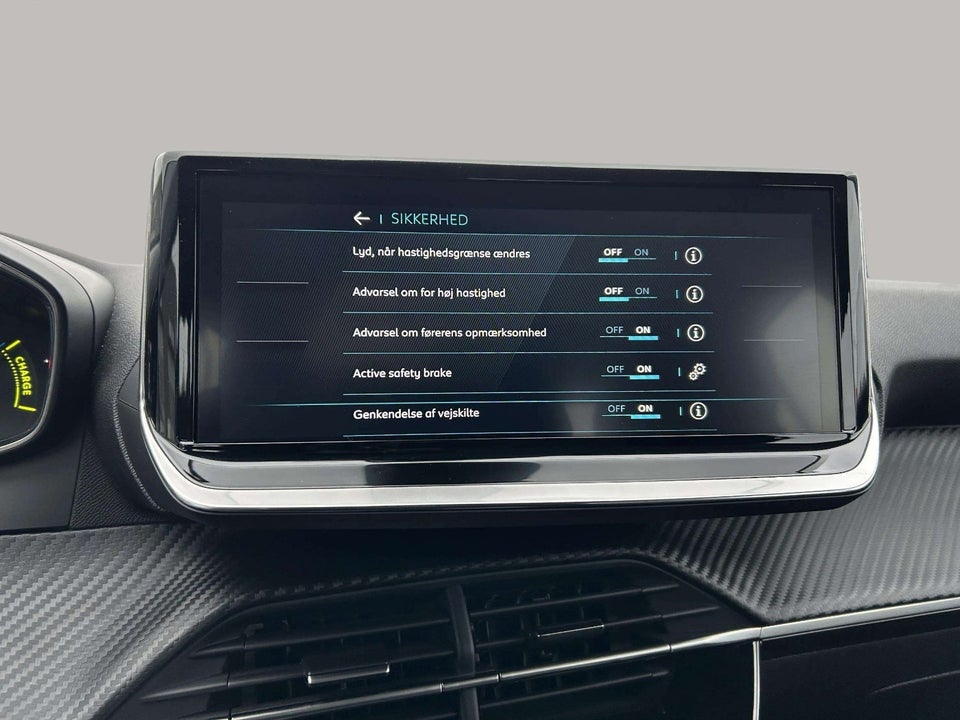 Peugeot e-208 50 Style 5d