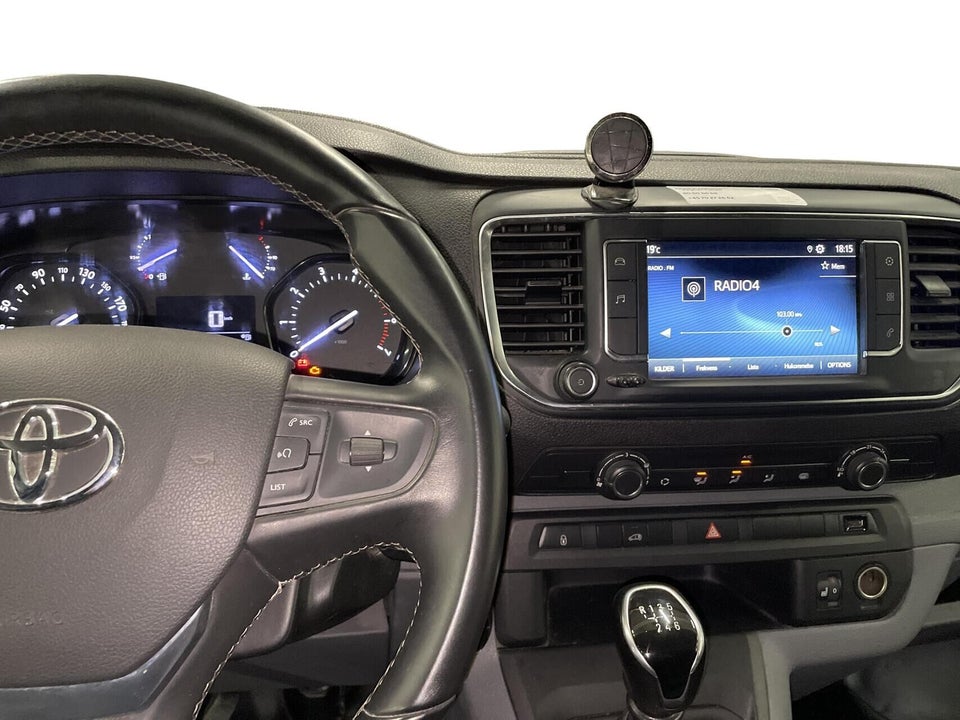 Toyota ProAce 2,0 D 122 Long Comfort Master 5d