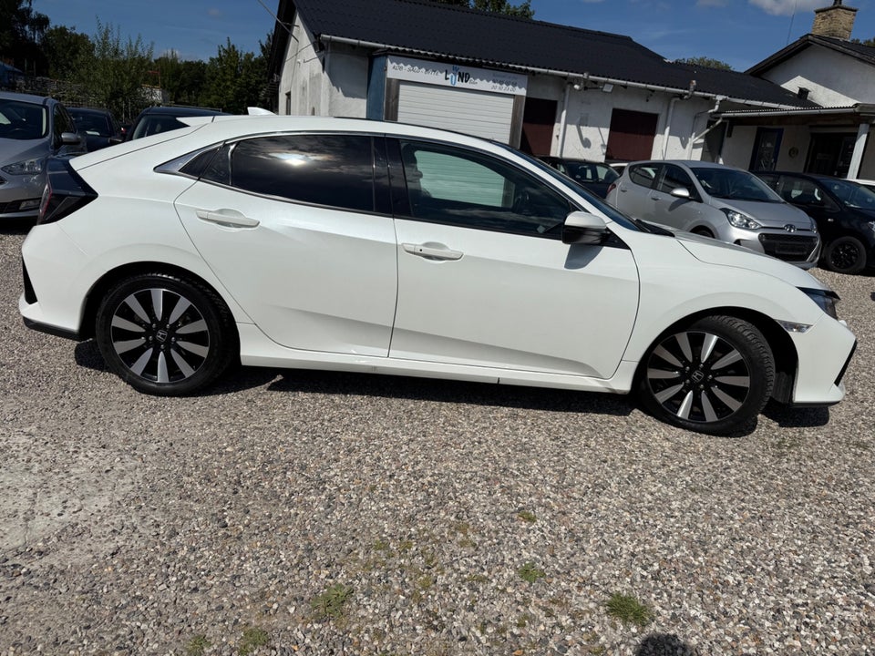 Honda Civic 1,0 VTEC Turbo Prestige CVT 5d