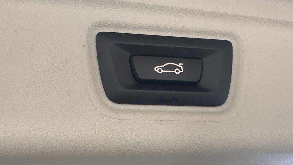 BMW 320d 2,0 Touring Sport Line aut. 5d