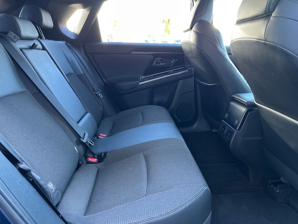Toyota bZ4X Active AWD 5d