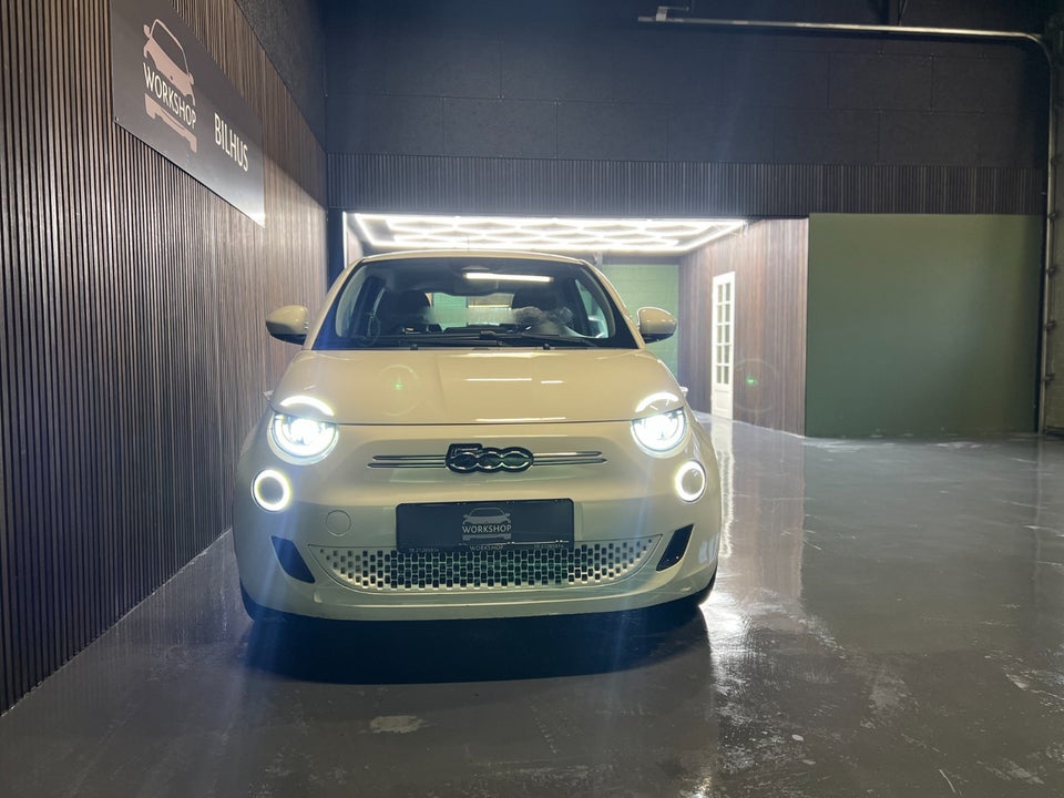 Fiat 500e 42 Icon 3d