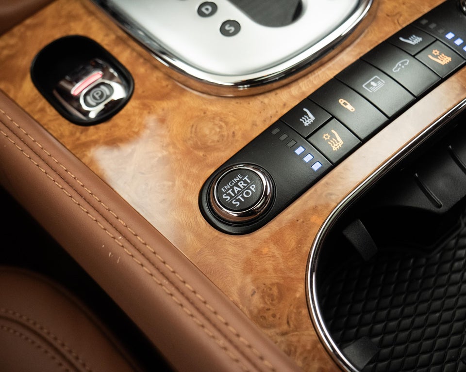 Bentley Flying Spur 6,0 W12 aut. 4d