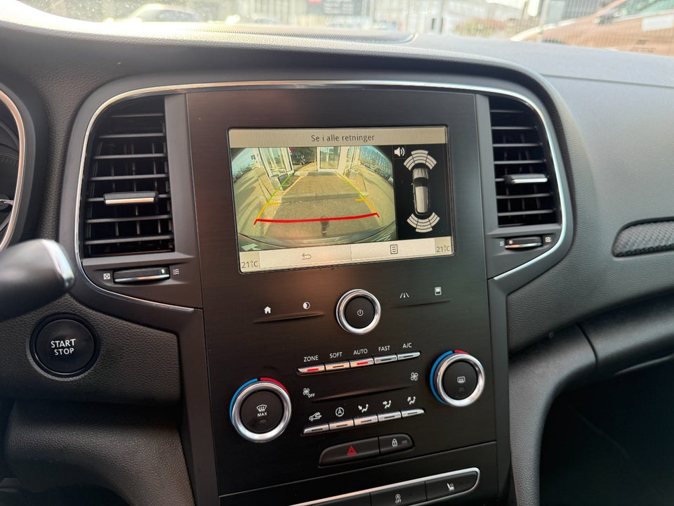 Renault Megane IV 1,3 TCe 140 Limited Sport Tourer 5d