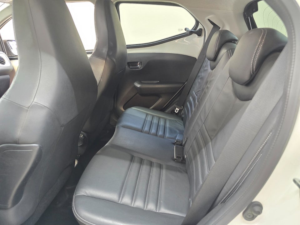 Toyota Aygo 1,0 VVT-i x-cellence 5d