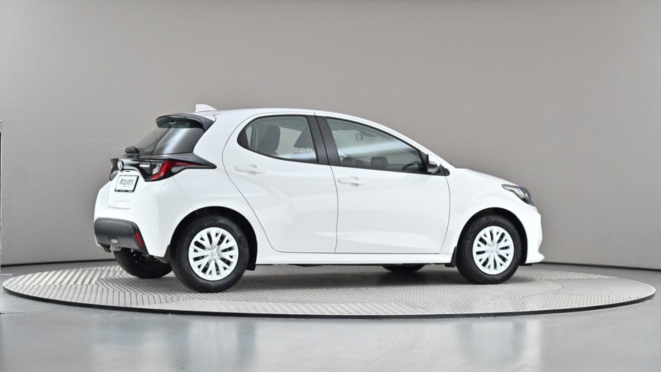 Toyota Yaris 1,5 Hybrid H3 e-CVT 5d