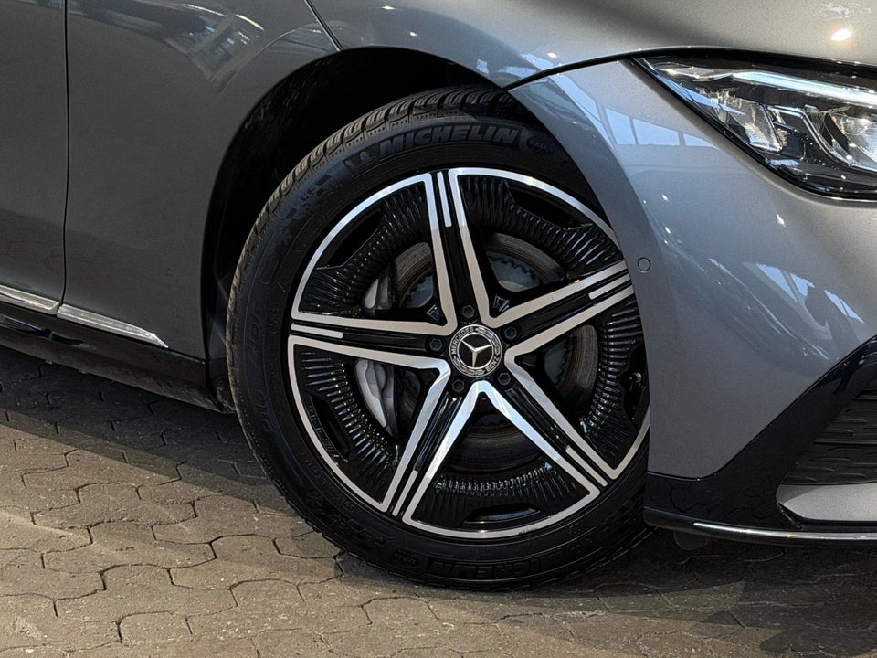 Mercedes EQE350+ AMG Line 4d